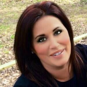 Meet your Posher, Laurie